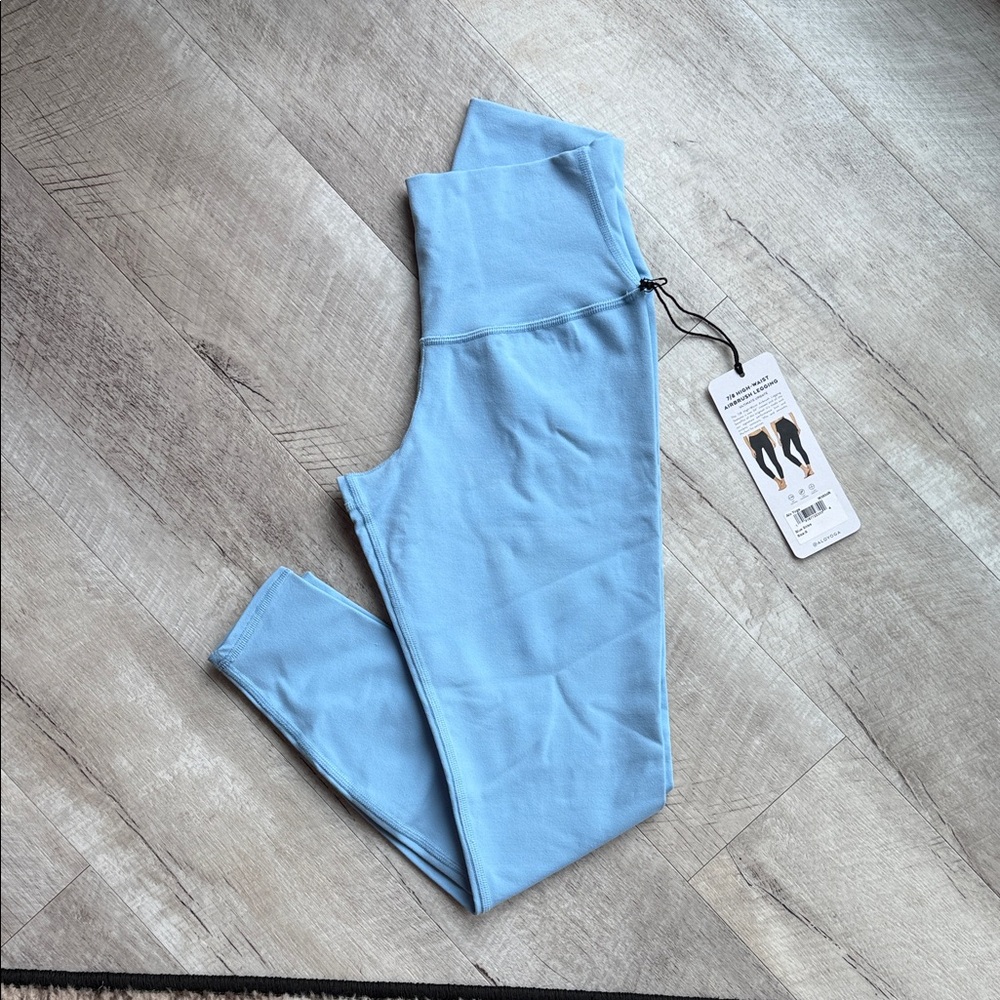 ALO Yoga Sky Blue Leggings